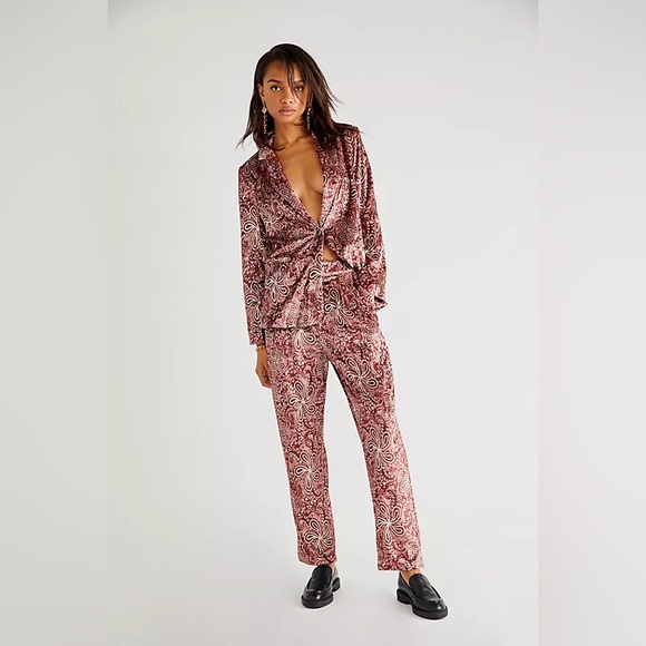 NWT - Free People Velvet Blazer + Pants Suit Set. Size XS - Picture 2 of 16